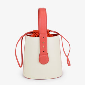 Bucket Bag de Piel Coral&Blanco